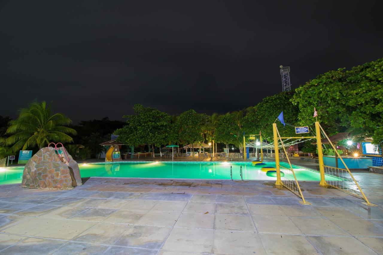 Resort y Parque Acuatico Valle Dorado El Rosario Exterior foto