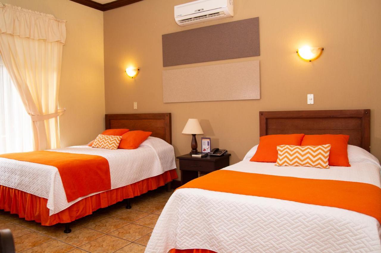 Resort y Parque Acuatico Valle Dorado El Rosario Exterior foto