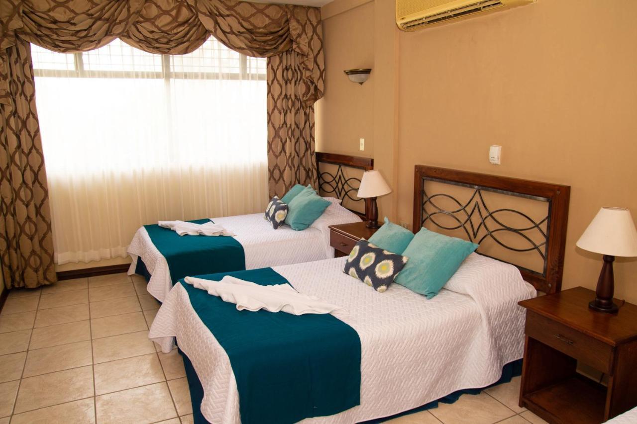 Resort y Parque Acuatico Valle Dorado El Rosario Exterior foto